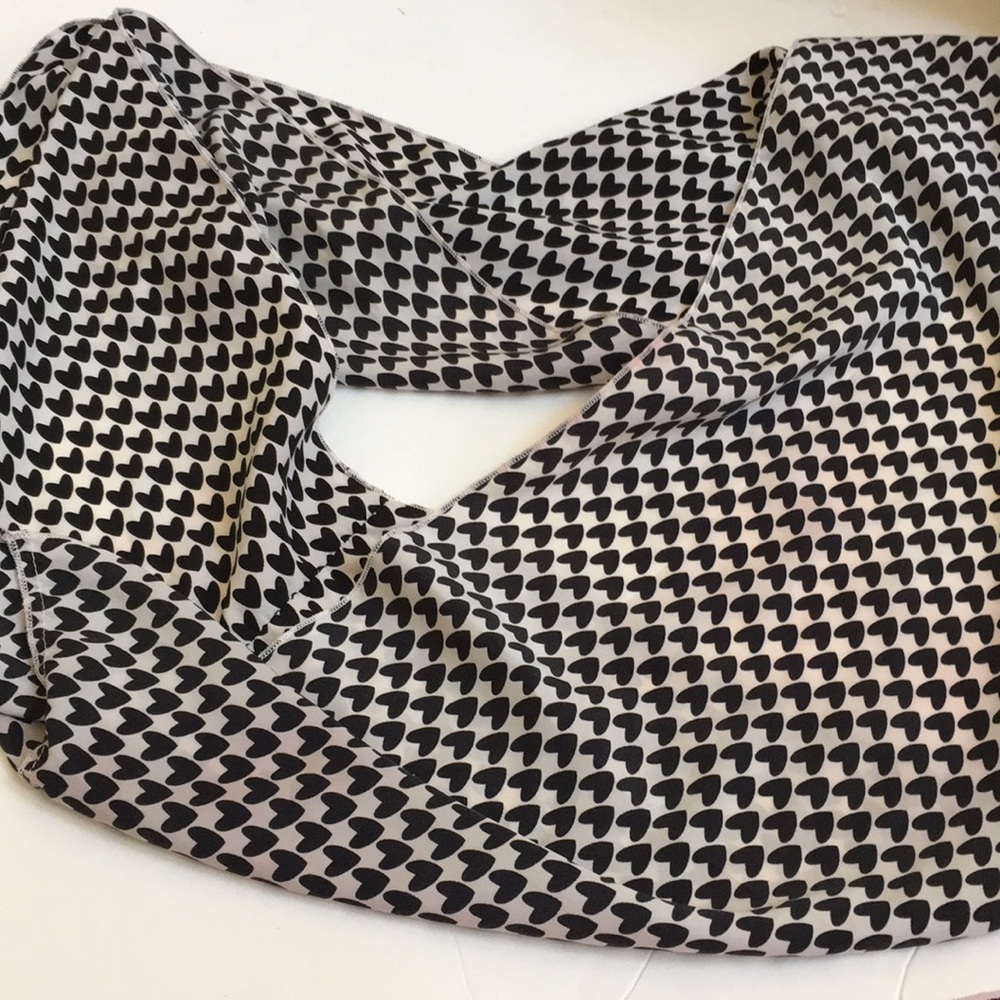 FINAL MARKDOWN Ladies infinity scarf